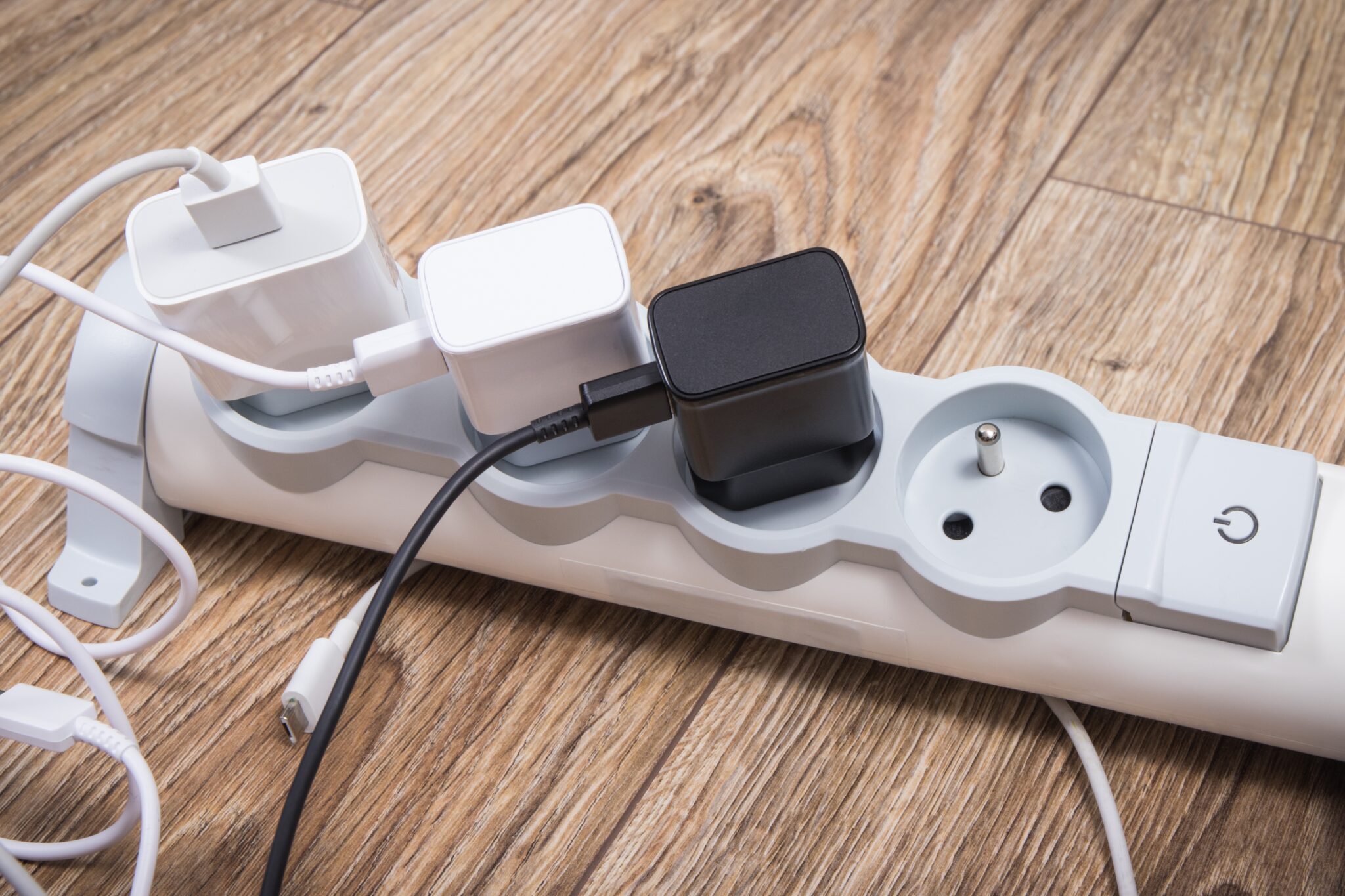 Charging Devices: Can New Eu Law Clear The Path To A Unified Experience?