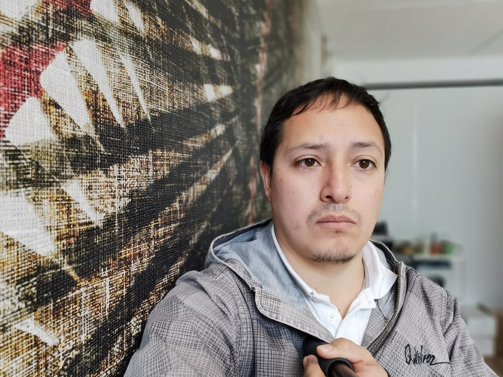 s20 ultra front camera