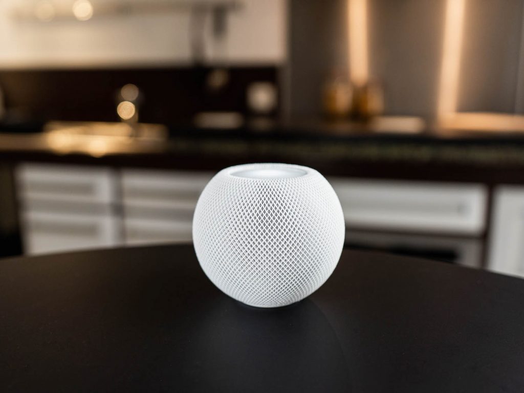 HomePod mini Review: Functionality to the Max!