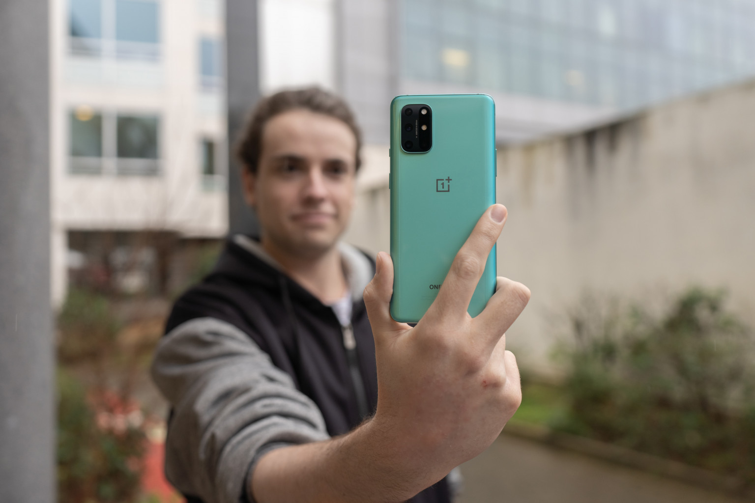 OnePlus 8T Camera review: Refreshed mid-ranger - DXOMARK